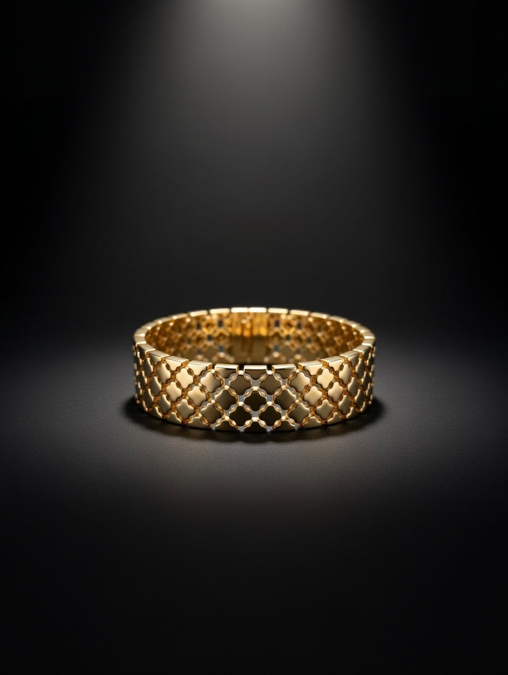 CLOVER BROAD BANGLE
