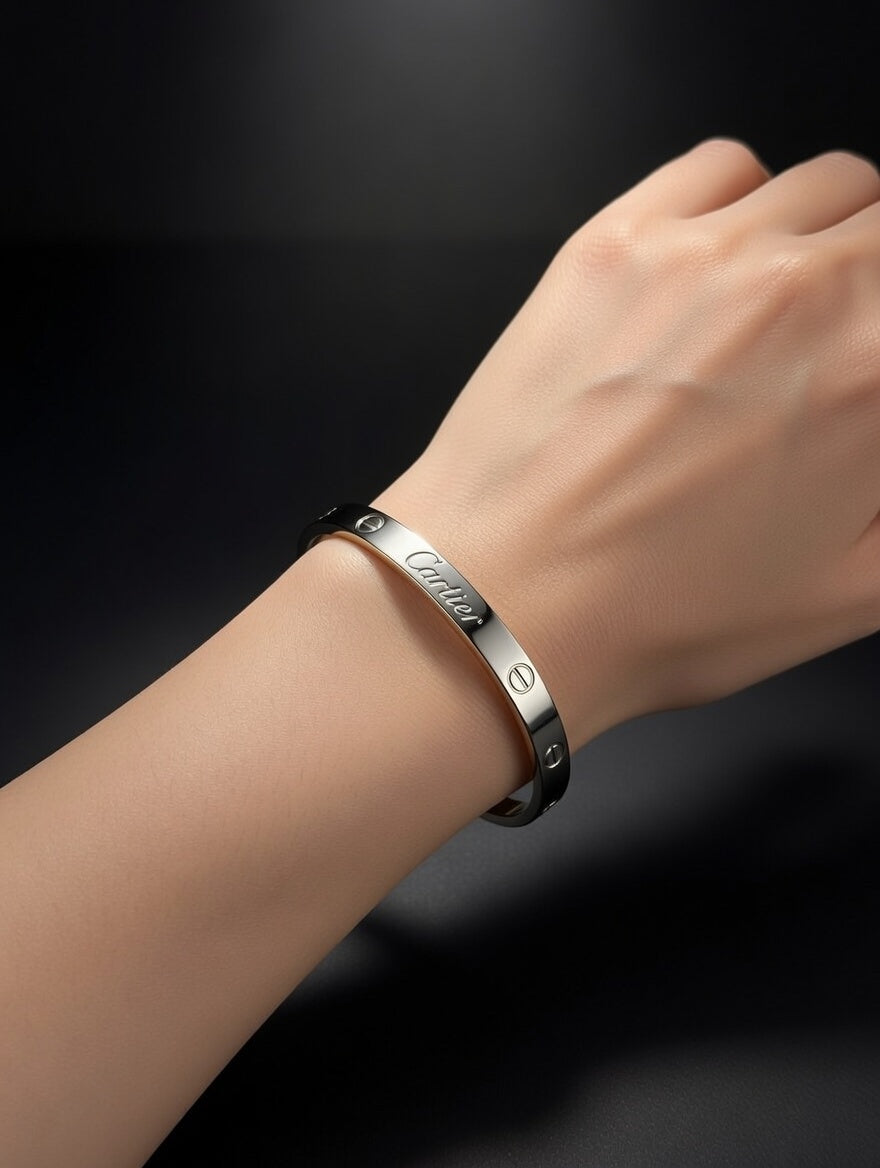 GOLDEN LOVETTO BANGLE