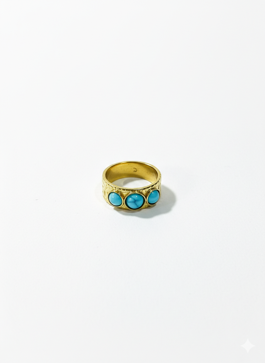 VINTAGE RING (BLUE STONE)