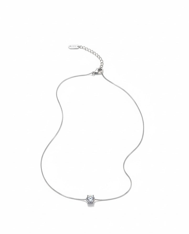 DAINTY DIAMOND NECKLACE