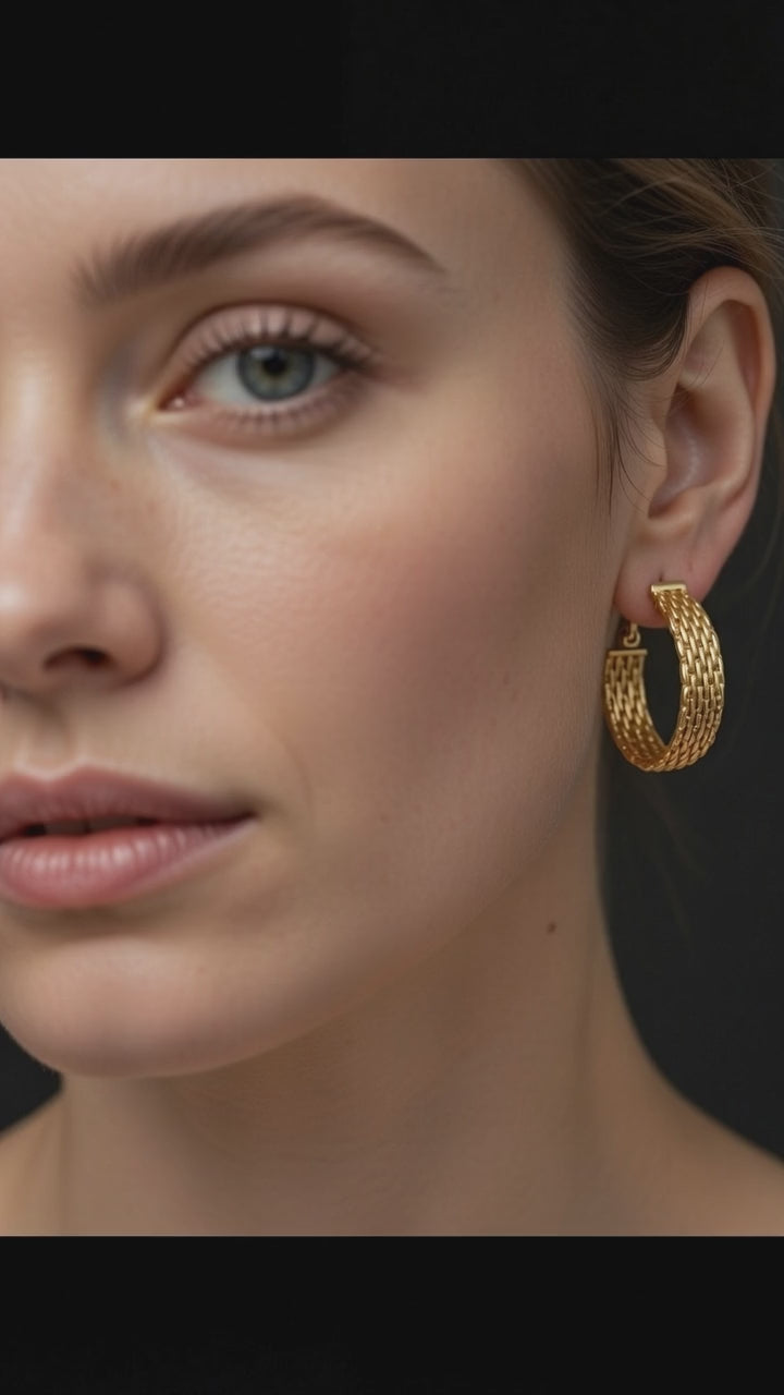 MESH EARRING video