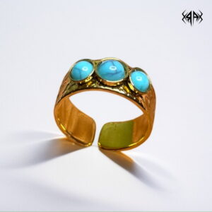 VINTAGE RING (BLUE STONE)